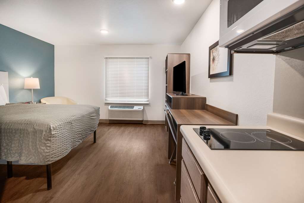 WoodSpring Suites Sulphur Lake Charles - photo 15