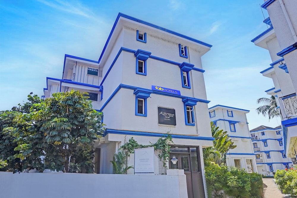 Fabhotel Park Grand Royal Palms — Benaulim