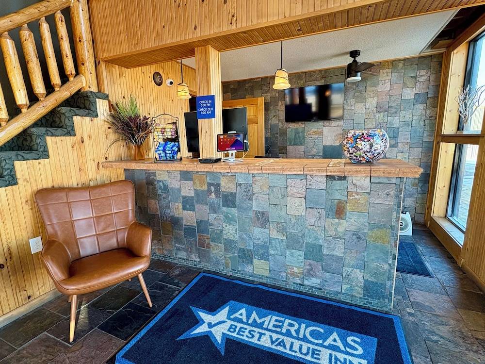 Americas Best Value Inn Wall - photo 5