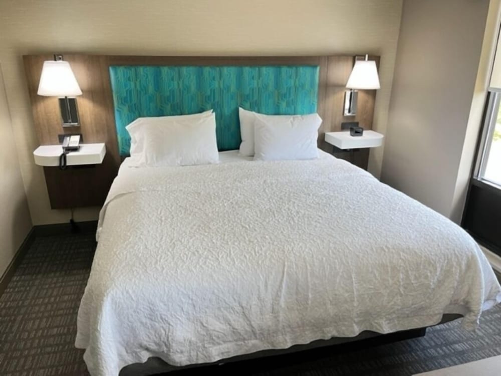 Hampton Inn & Suites Louisville East - photo 3