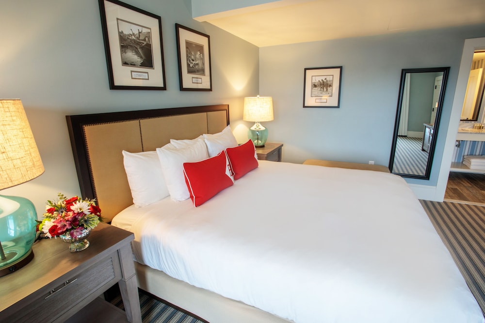 Beauport Hotel Gloucester - photo 36