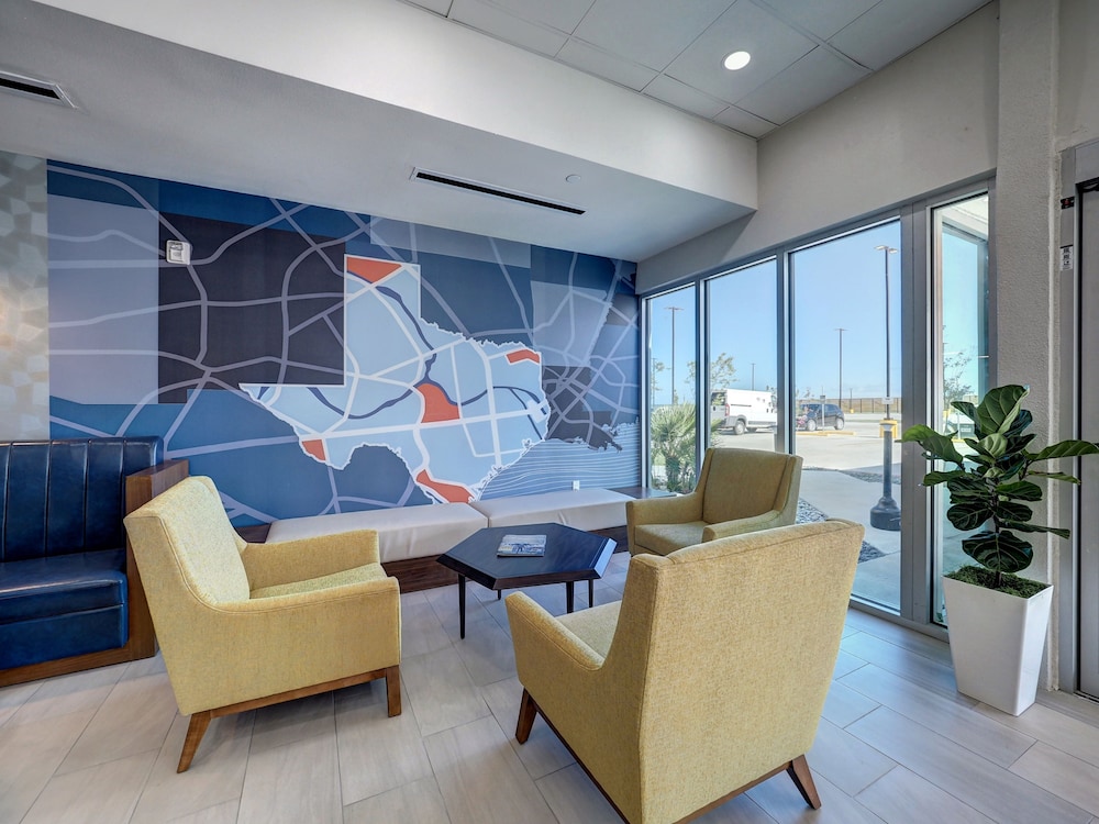Holiday Inn Express Corpus Christi Beachfront by IHG - photo 78