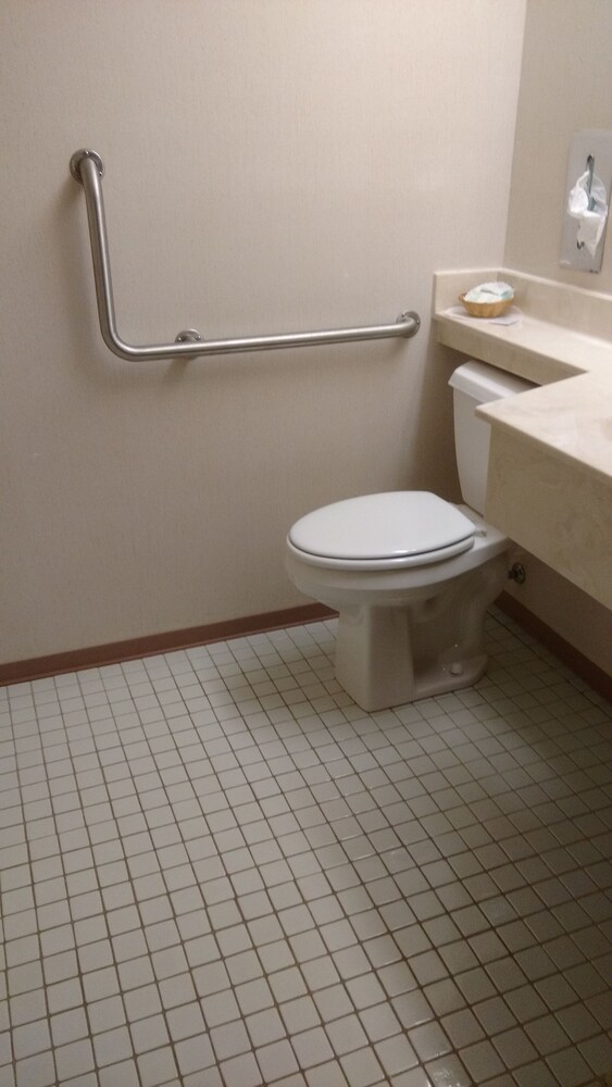 Norland Inn and Suites Roseau - photo 18