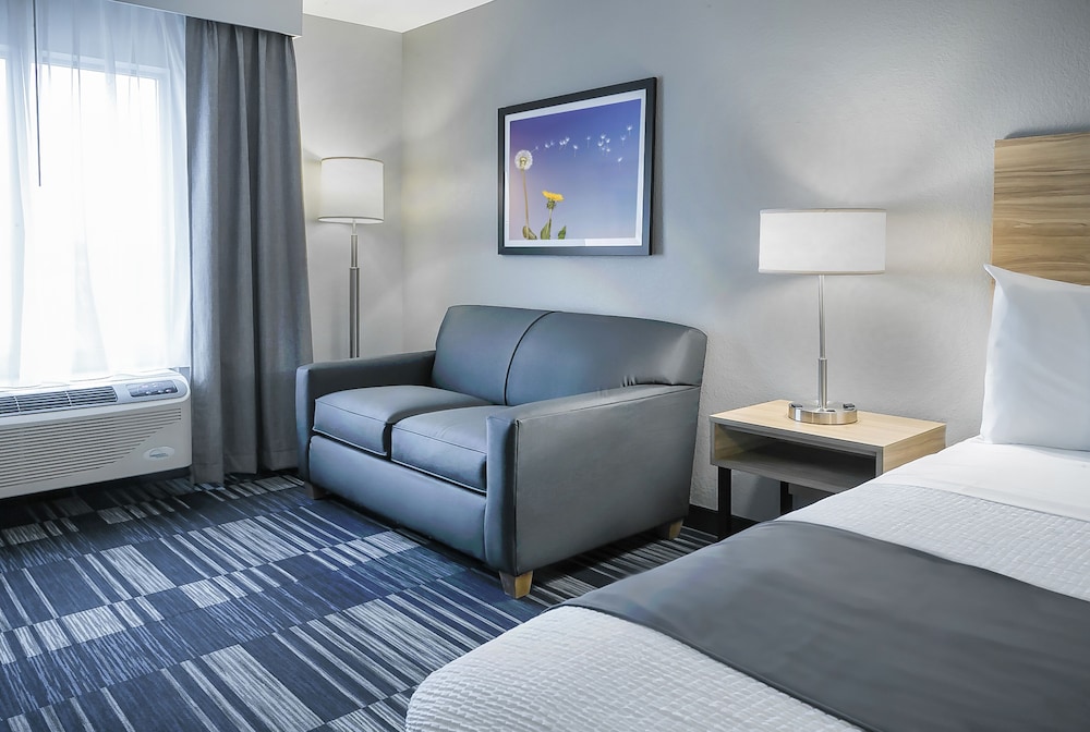 Winds Hotel at Crosswinds Casino - photo 11