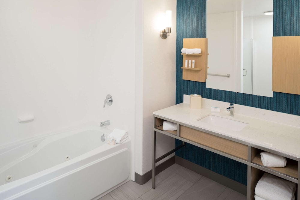 Hilton Garden Inn Sioux City Riverfront - photo 26