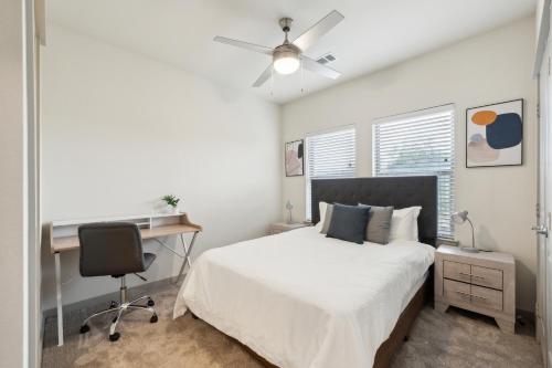 Chisholm Trace 422 I Comfy 2 bed 2 Bath — 4-Star Luxury Hotel in Cleburne, United States