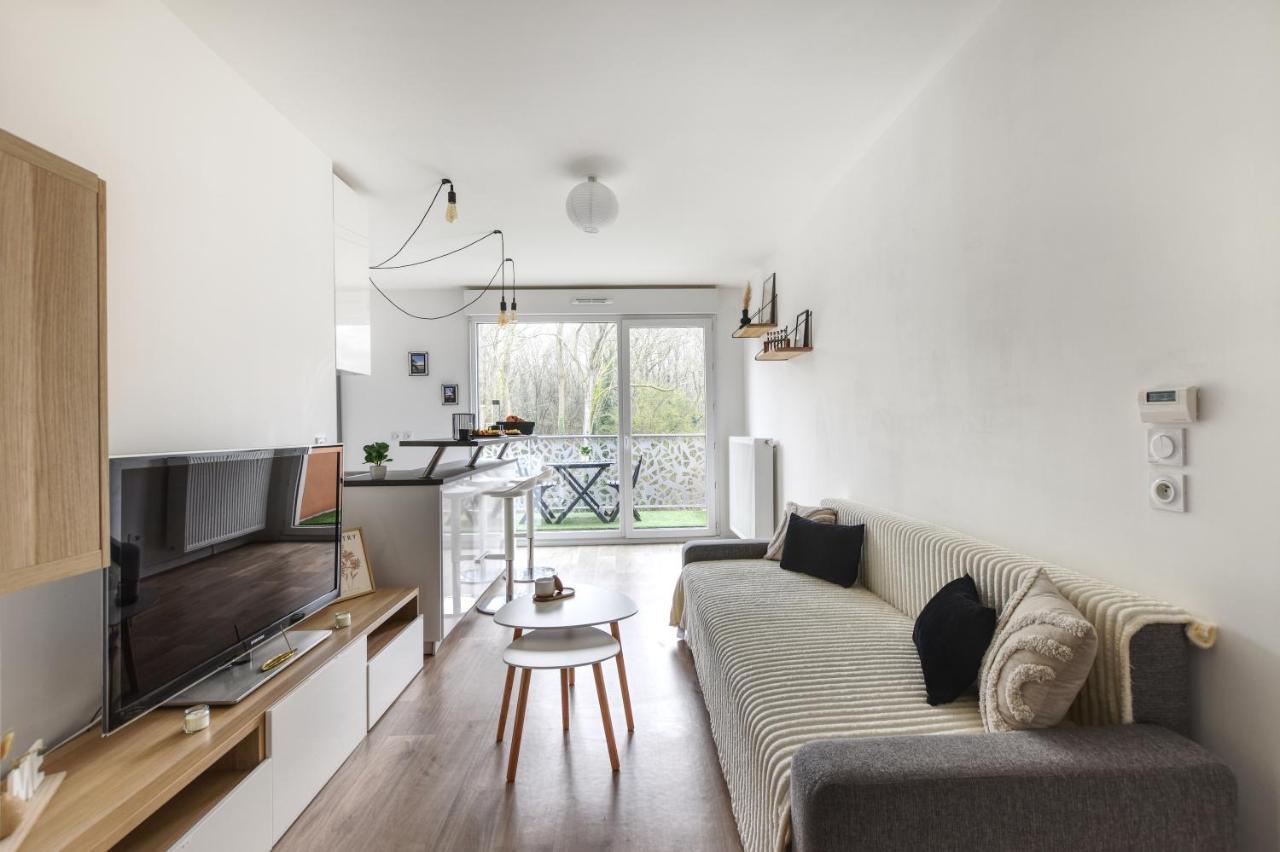 Le Cosy de L’ourcq T2 40m2 20 Min de Paris in Villepinte, France