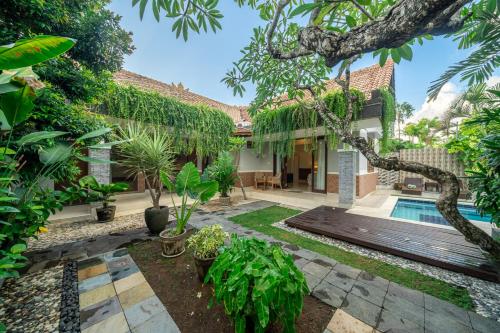 Nameera Villa — 4-Star Luxury Hotel in Seminyak, Indonesia