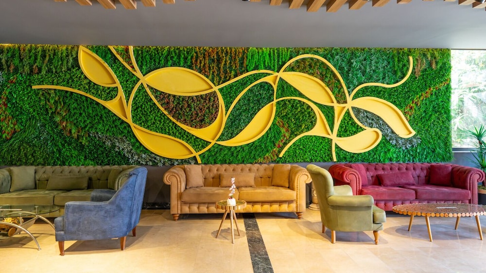 Mr Crane Hotel — Kemer — photo 2