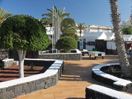 Mar Azul Playa — 4-Star Luxury Hotel in Puerto Del Carmen, Spain