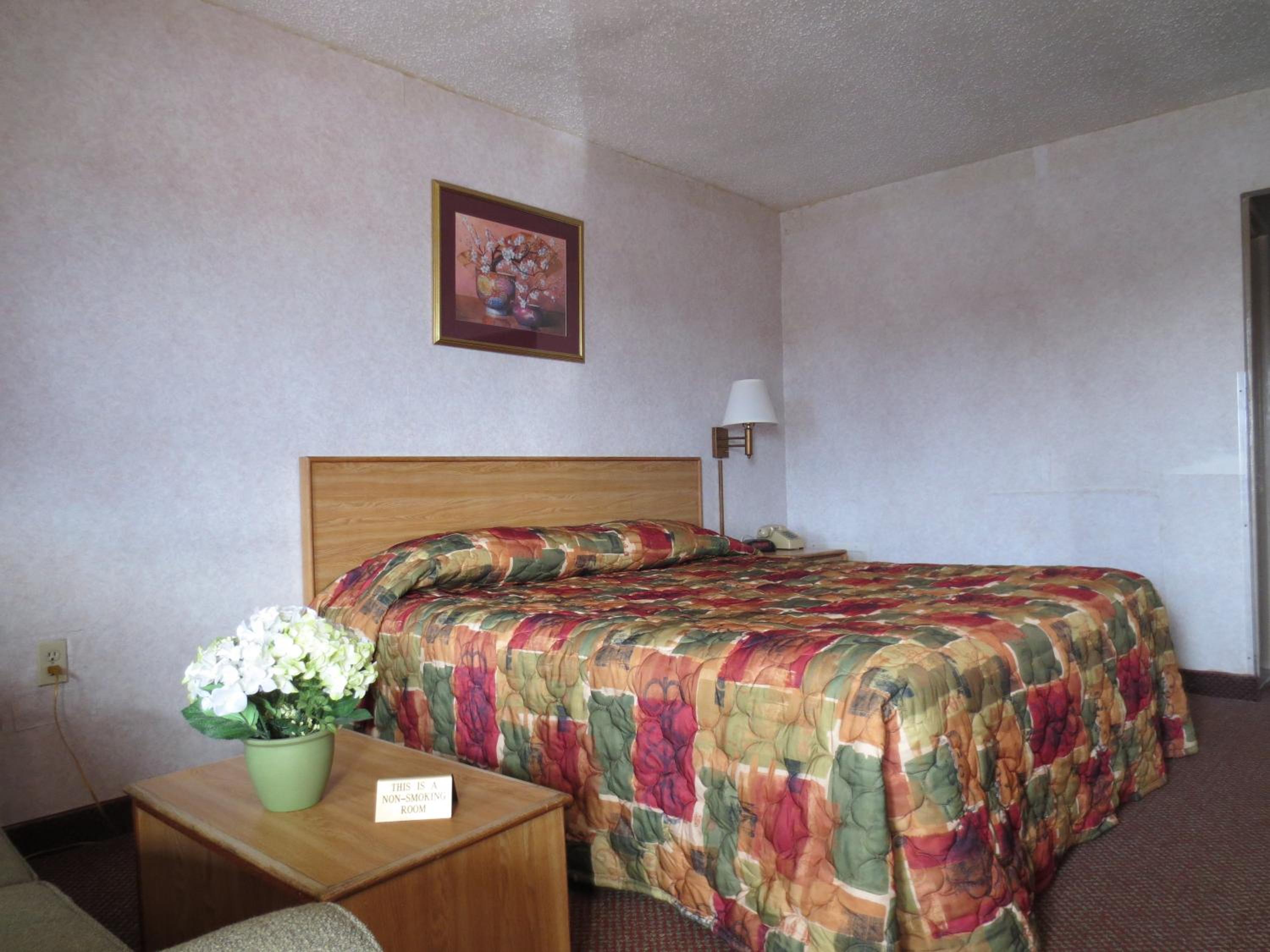 Scottish Inns and Suites Bordentown NJ - photo 9