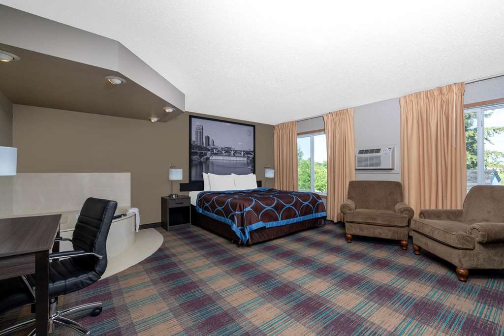Super 8 by Wyndham Glenwood - photo 10