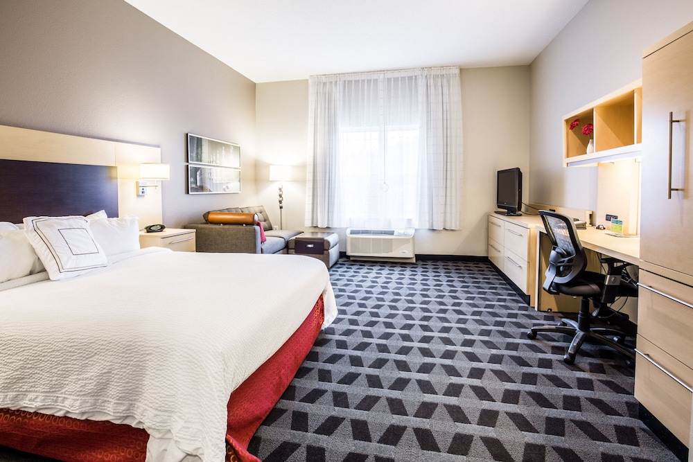 TownePlace Suites by Marriott Gilford - photo 13