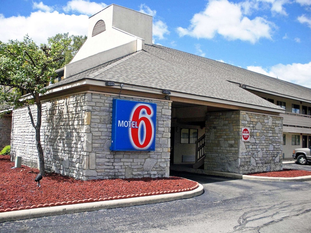 Motel6 Dayton Englewood - photo 20