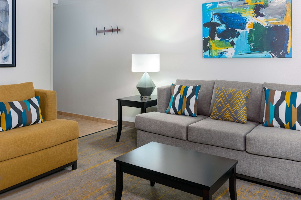 Hampton Inn & Suites Sarasota Lakewood Ranch - photo 25