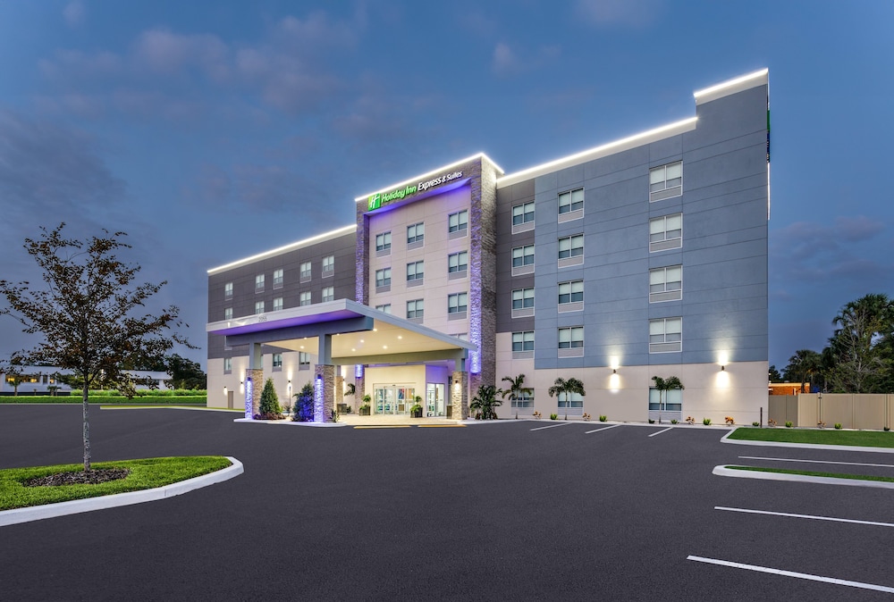 Holiday Inn Express & Suites Tampa Stadium Airport Area by IHG - photo 44