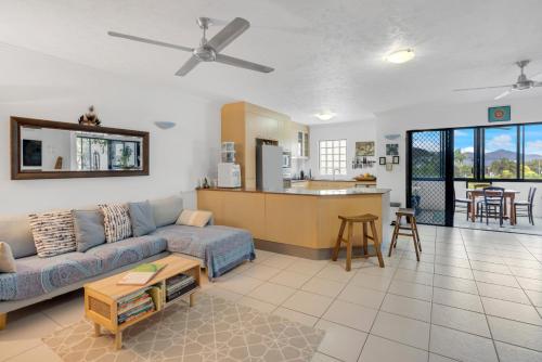 Portofino Coastal Retreat — 4-Star Luxury Hotel in Cairns, Australia
