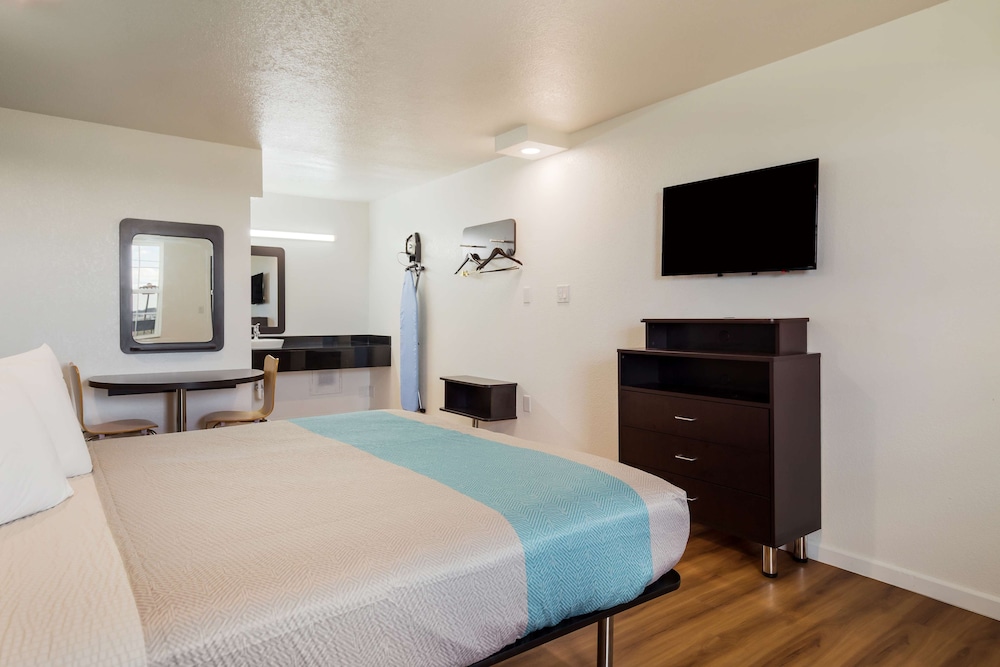 Motel 6 Temple TX - photo 17