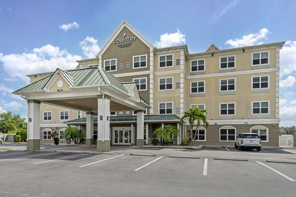 Country Inn & Suites by Radisson Tampa Airport North FL