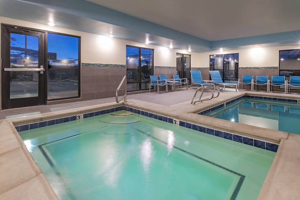 TownePlace Suites by Marriott Gallup - photo 5