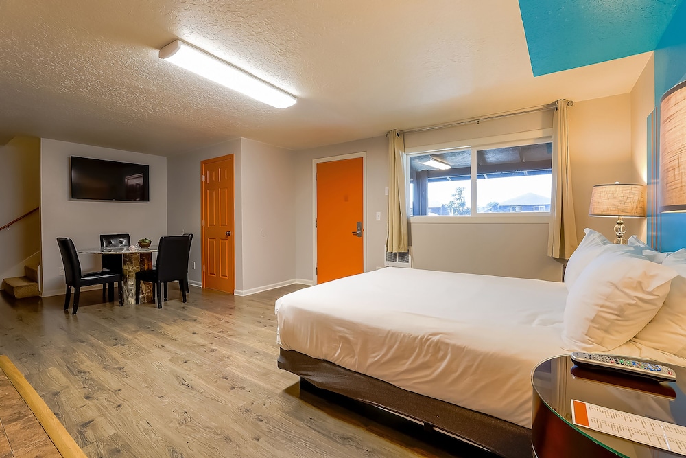 Coast River Inn by OYO Seaside - photo 11