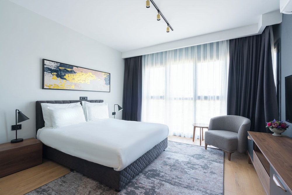 The Superior Living Kağıthane — 4-Star Luxury Hotel in Istanbul, Turkey