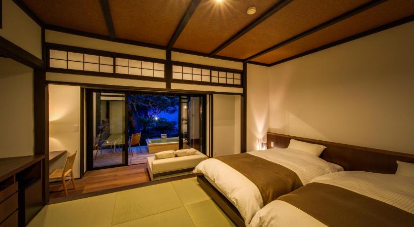 Shirakabeso — Izu — photo 4