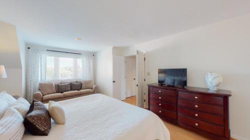 7169 Harbourside II - photo 16