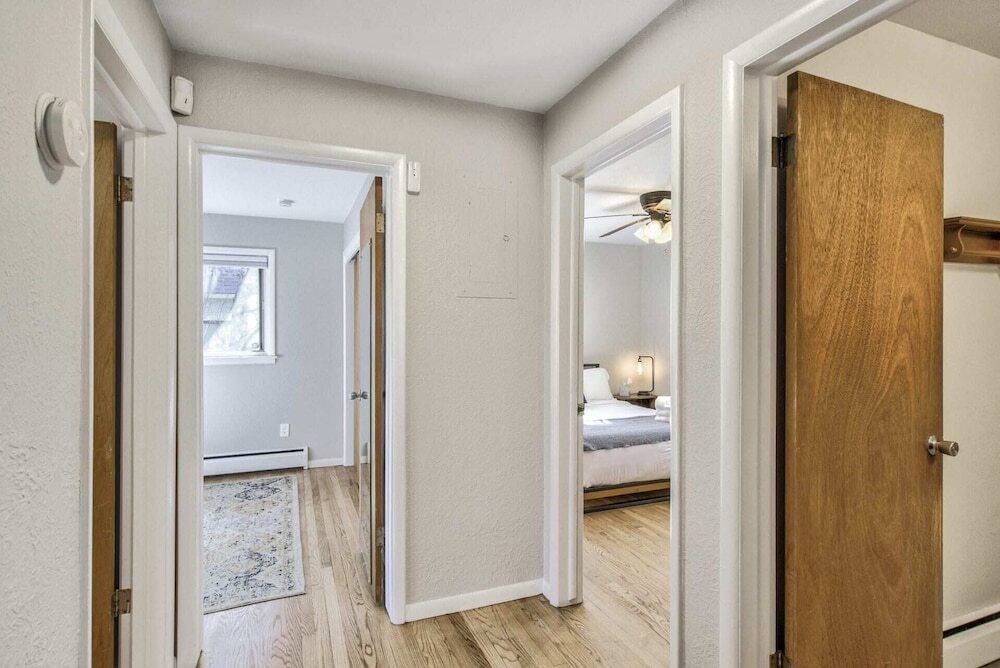 5br heart Of Old Colorado City dog friendly in Colorado Springs, United States