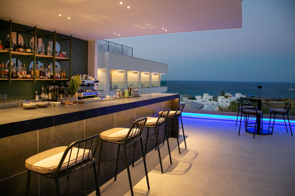 מזון ומשקאות