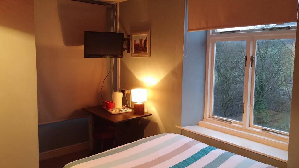 Spring Grove Tavern - last minute hotel in Kirkburton