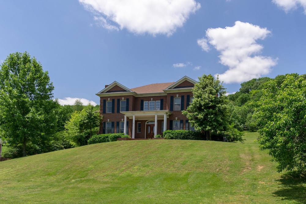 Country Cove 9196737 — Brentwood