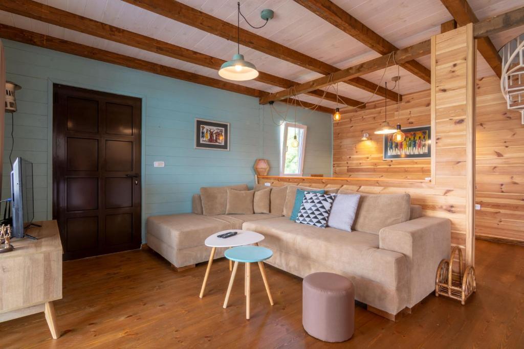 Hakuna Matata Apartments — 4-Star Luxury Hotel in Ulcinj, Montenegro