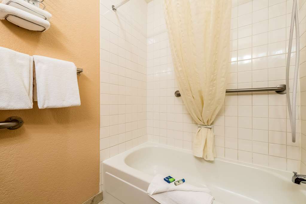 SureStay Hotel by Best Western Wenatchee - photo 35