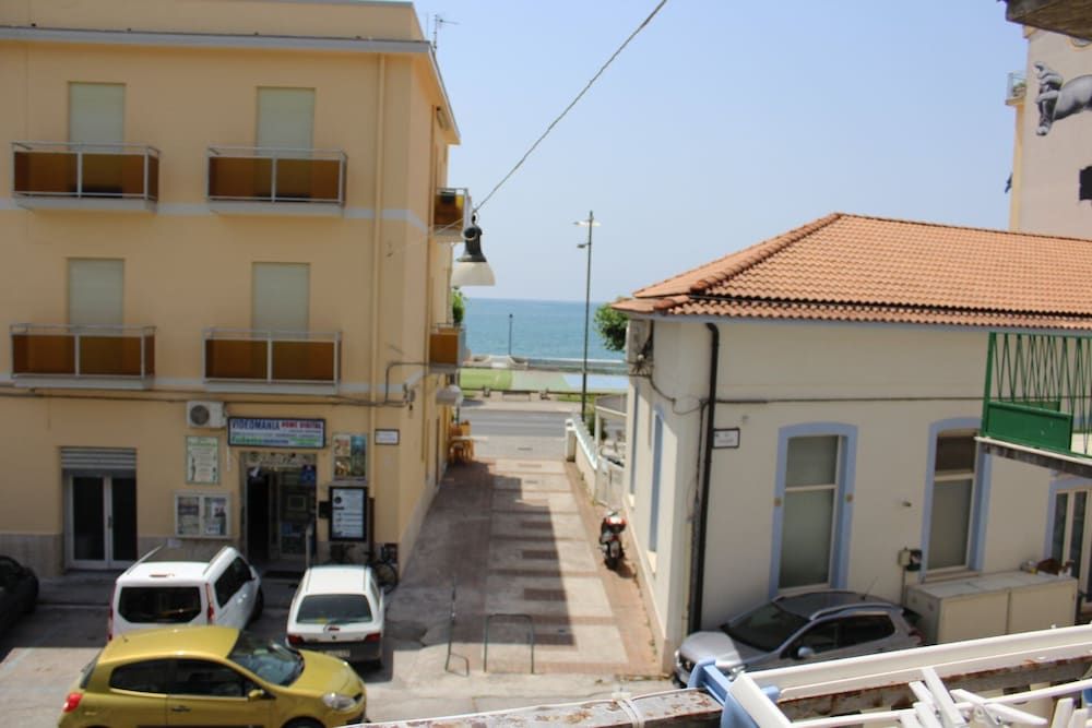 BrezzaMarina — 4-Star Luxury Hotel in Sapri, Italy