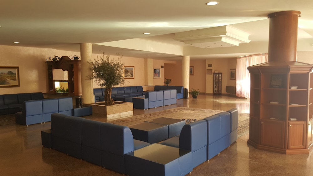 Kiris Hotel - carbon neutral hotel in Viggiano