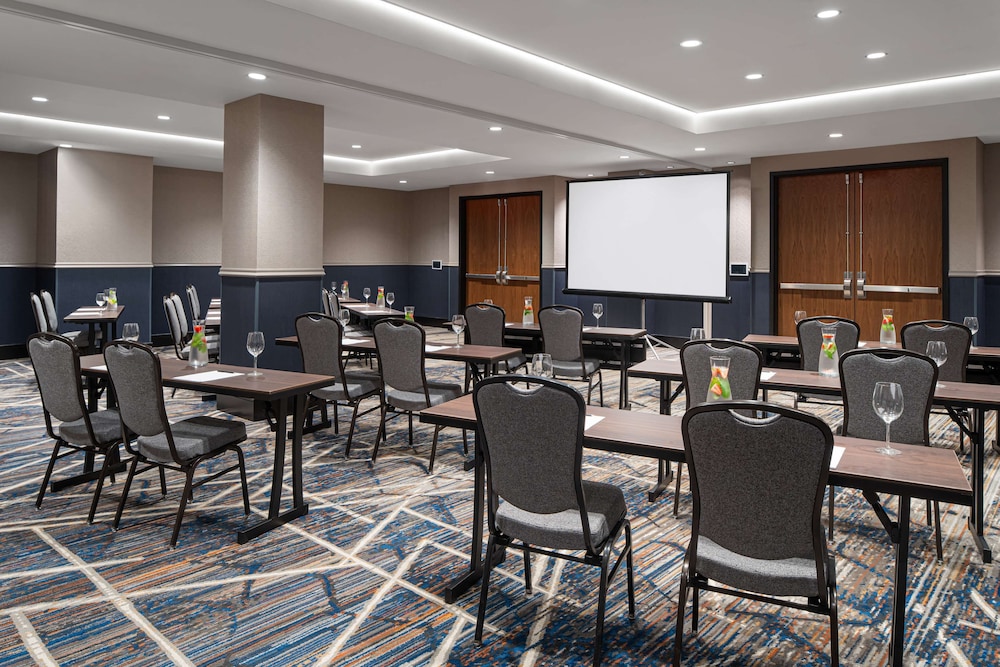 The Alloy King of Prussia a DoubleTree by Hilton - photo 57