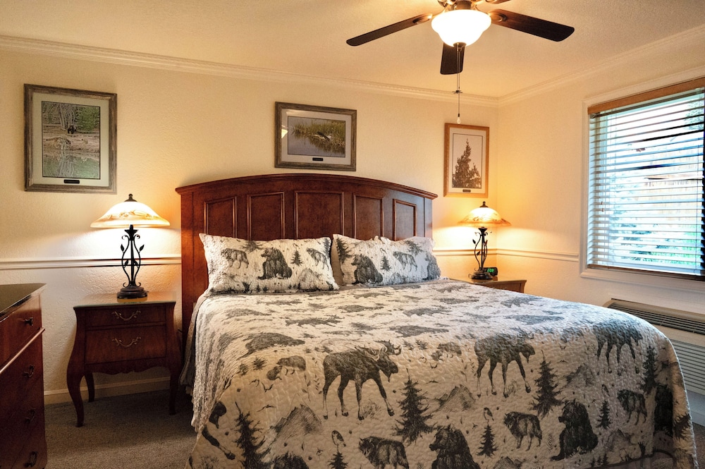 Yellowstone Gateway Inn - photo 17