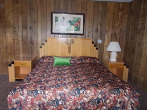The Atomic Inn - photo 14