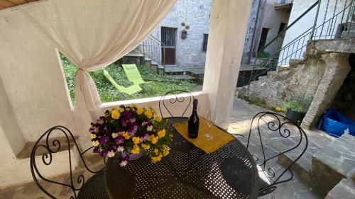 Delphina's house — 4-Star Luxury Hotel in Lezzeno, Italy