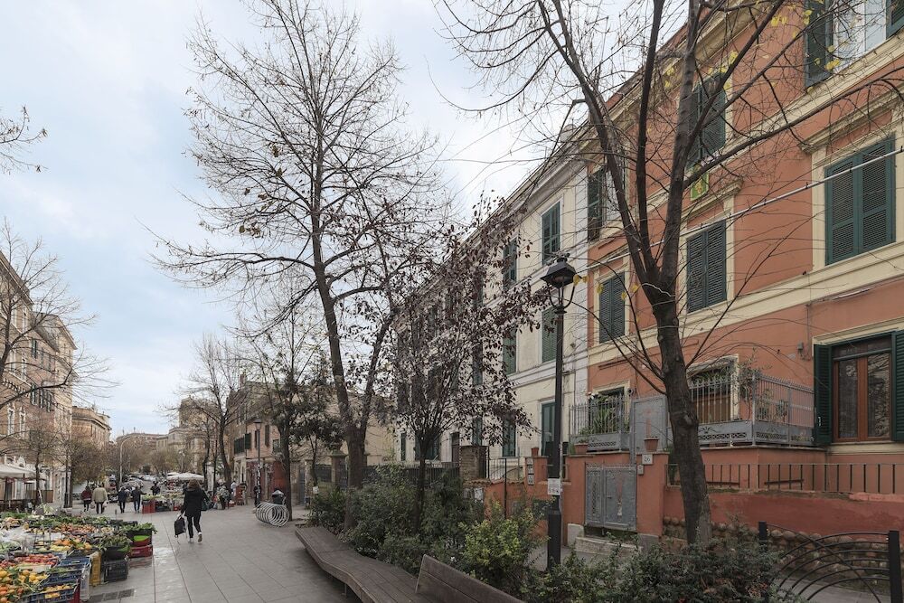 Apartment with Terrace in the Heart of Pigneto — 4-Star Luxury Hotel in Rome, Italy