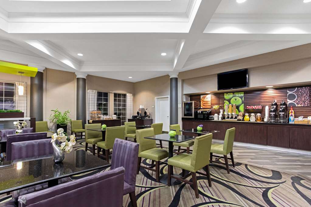 La Quinta Inn & Suites by Wyndham Birmingham Homewood - photo 35