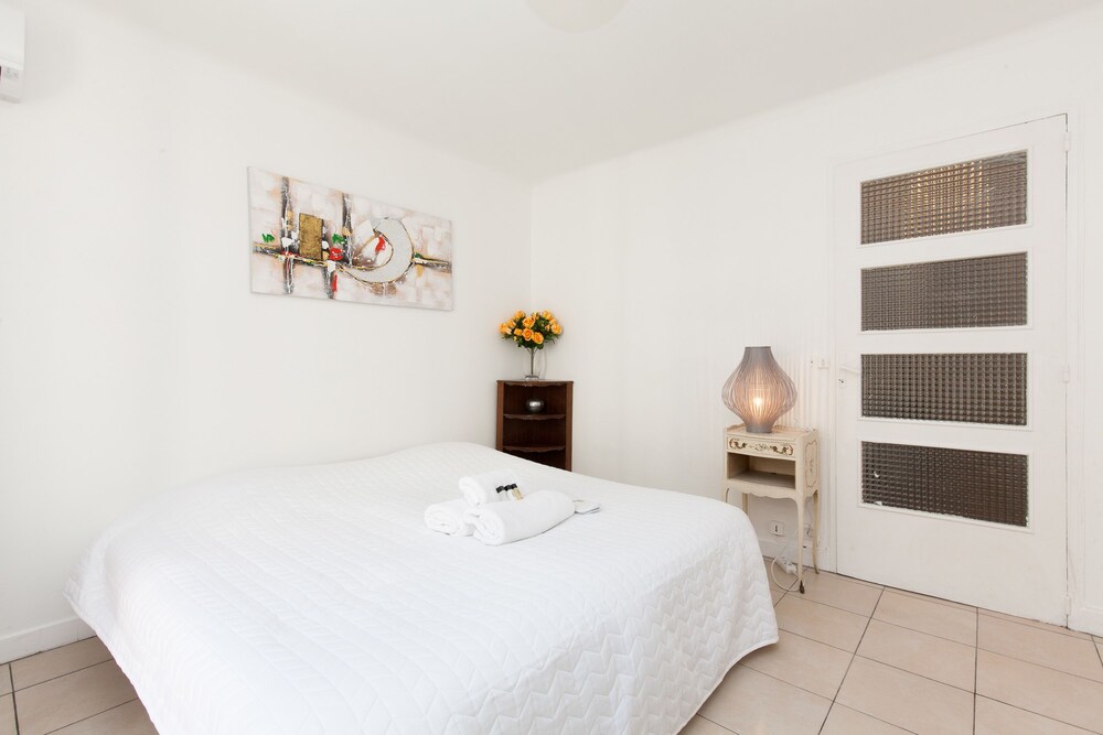 Le Macé YourHostHelper — Cannes — photo 3