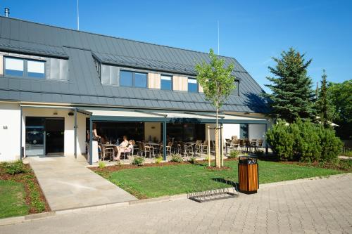 Penzion Koráb - carbon neutral hotel in Prague