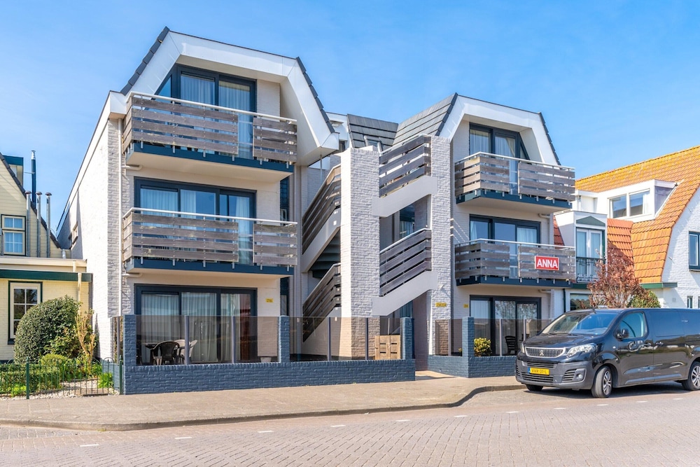 Anna 222 — 4-Star Luxury Hotel in De Koog, Netherlands