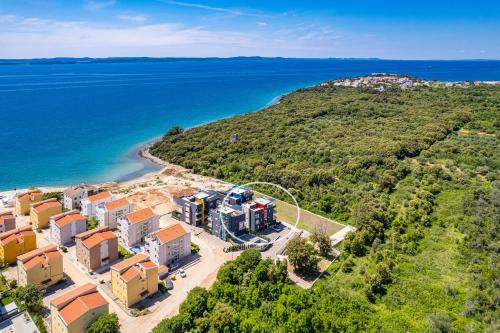 Luxury Seaside Apartments Zadar — 4-Star Luxury Hotel in Zadar, Croatia
