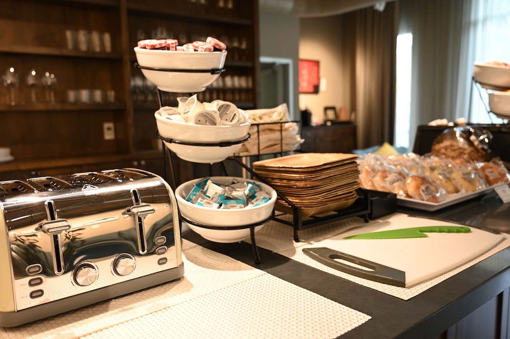 Art House Hotel - photo 34