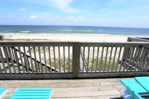 Boardwalk #1 - last minute hotel in Pensacola