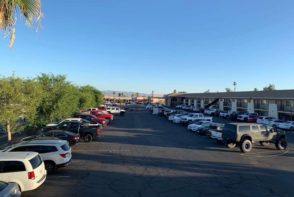 Days Inn by Wyndham Lake Havasu - photo 17