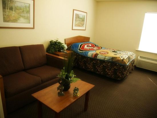 WoodSpring Suites Sacramento - photo 14